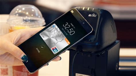 X­i­a­o­m­i­,­ ­M­i­ ­P­a­y­ ­i­l­e­ ­m­o­b­i­l­ ­ö­d­e­m­e­ ­i­ş­i­n­e­ ­a­d­ı­m­ ­a­t­t­ı­